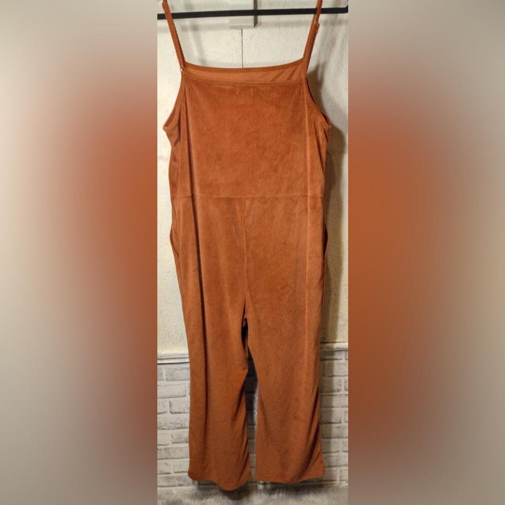 Straight leg brown jumpsuit